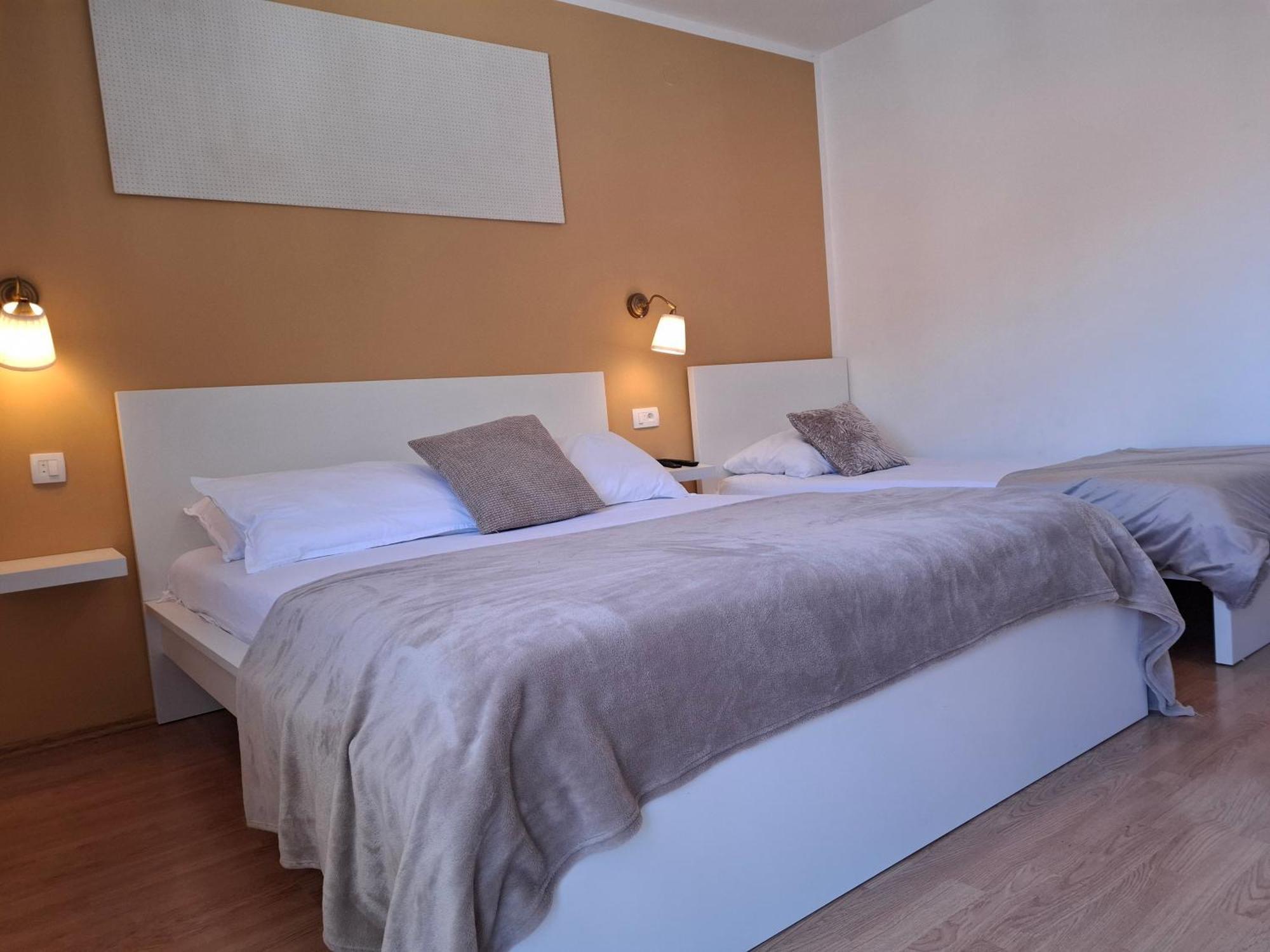 Appartement Sablic à Marina Extérieur photo
